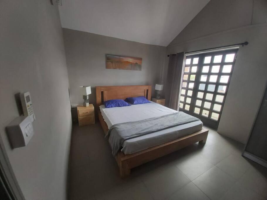 Vanz Villa Монт Чойзи Екстериор снимка